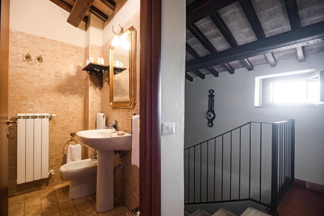 Borgo Petroro * Todi